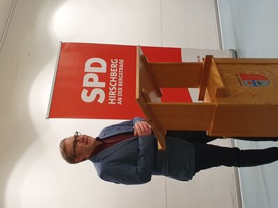 SPD-Landtagsabgeordneter Sebastian Cuny spricht beim Aschermittwoch in Hirschberg