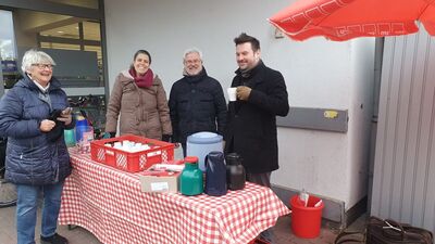 BT-Kandidat Tim Tugendhat, Dr. Thomas Scholz, Sandra Gritsch, Evi Pfefferle v.r.n.l.